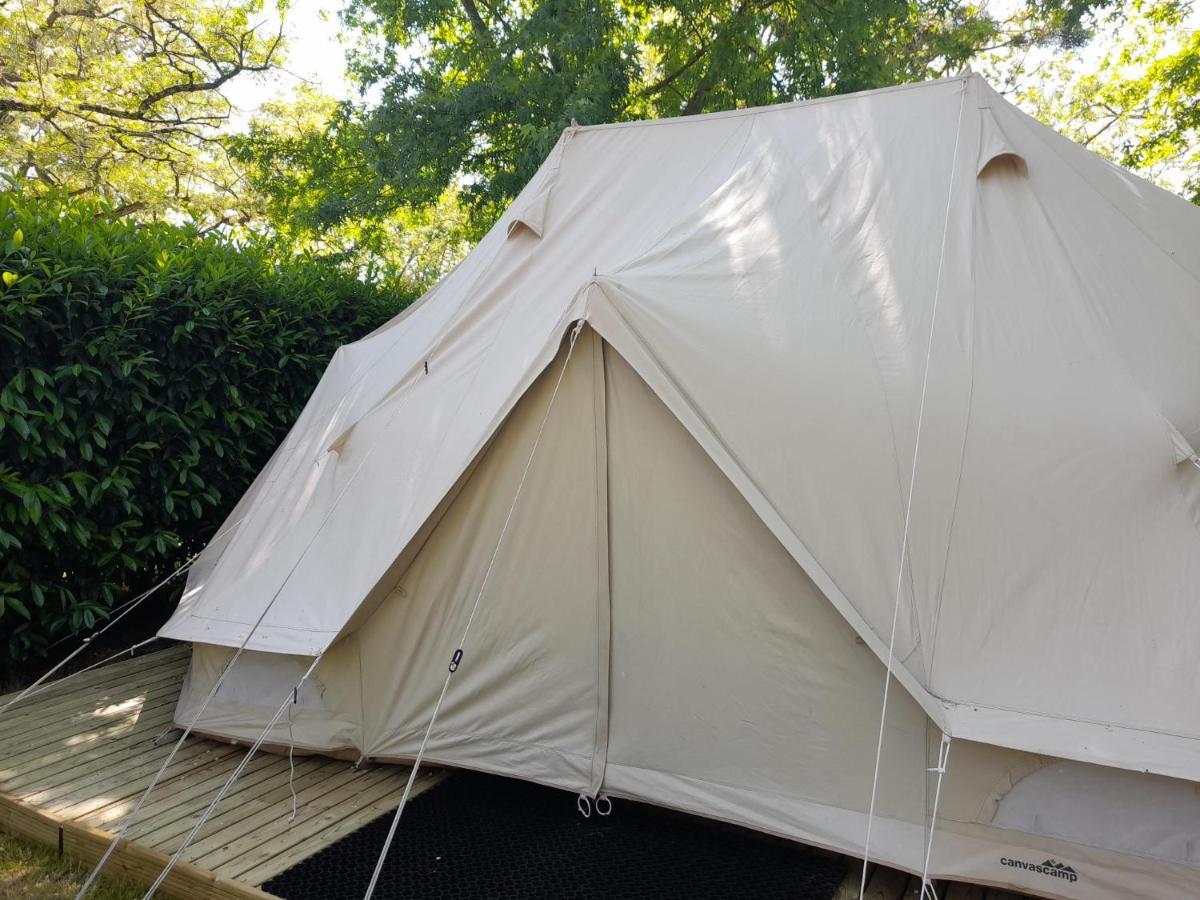 Camping Les Portes De Sancerre Saint-Satur Exteriör bild