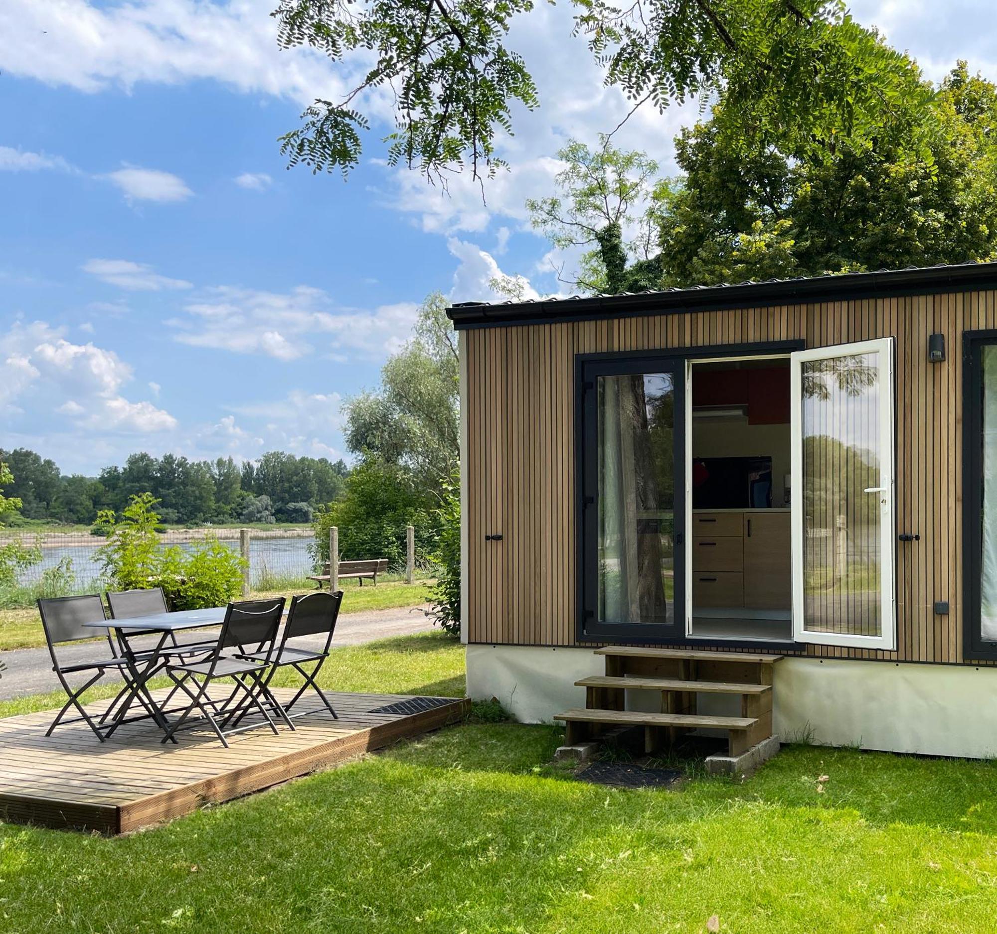 Camping Les Portes De Sancerre Saint-Satur Exteriör bild
